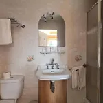 Des Cevennes Hotel