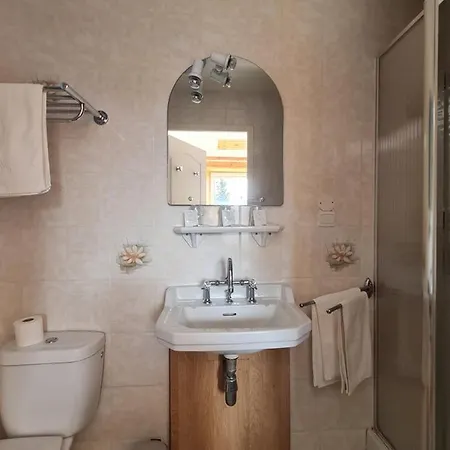 Des Cevennes Hotel