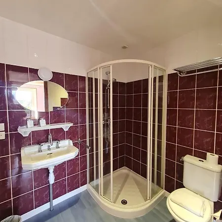 Otel Des Cevennes 2*