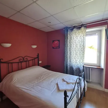 Des Cevennes Hotell