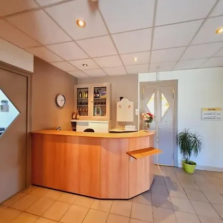 Otel Des Cevennes 2*